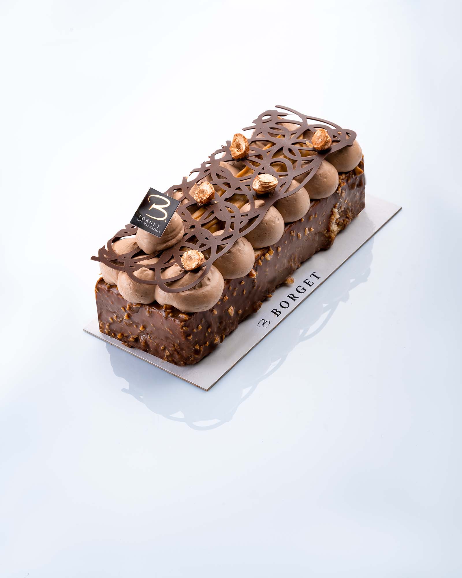 Bûche noisette et caramel