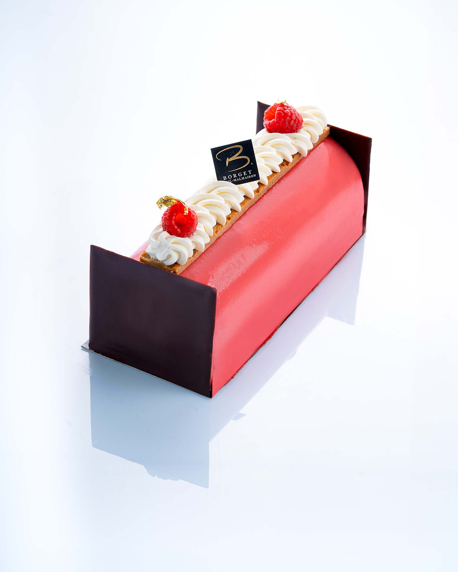 Bûche-framboise-borget